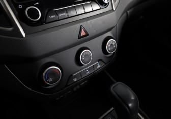 Подержанный автомобиль Hyundai Creta 2017 года (21 фото)