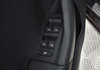 Подержанный автомобиль Skoda Octavia Liftback 2019 года (18 фото)