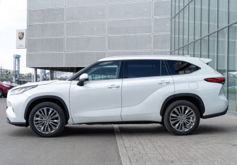 Новый Toyota Highlander 2025 (23 фото)