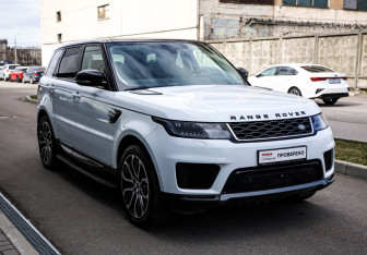 Подержанный автомобиль Land Rover Range Rover Sport 2018 года (3 фото)