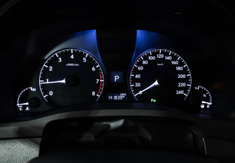 Подержанный автомобиль Lexus RX 2014 года (12 фото)