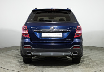 Подержанный автомобиль Lifan X60 2017 года (6 фото)