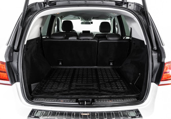 Подержанный автомобиль Mercedes-Benz GLE 2016 года (32 фото)