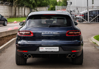 Подержанный автомобиль Porsche Macan 2016 года (7 фото)