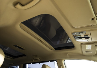 Подержанный автомобиль Kia Carnival 2019 года (15 фото)