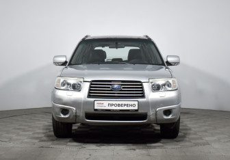 Подержанный автомобиль Subaru Forester Suv 2007 года (2 фото)
