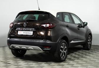 Подержанный автомобиль Renault Kaptur 2017 года (5 фото)