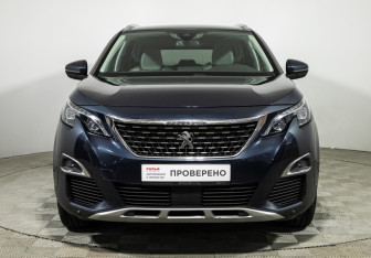 Подержанный автомобиль Peugeot 5008 Suv 2018 года (2 фото)