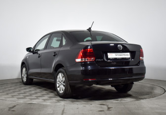 Подержанный автомобиль Volkswagen Polo Sedan 2020 года (7 фото)