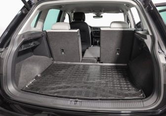 Подержанный автомобиль Volkswagen Tiguan 2019 года (28 фото)
