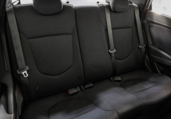 Подержанный автомобиль Hyundai Solaris Sedan 2015 года (20 фото)