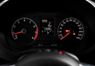 Подержанный автомобиль Volkswagen Polo Sedan 2018 года (17 фото)