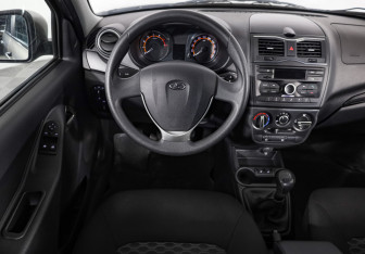 Подержанный автомобиль LADA (ВАЗ) Granta Hatchback 2020 года (11 фото)