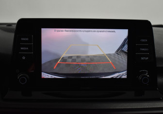 Подержанный автомобиль Kia Seltos 2021 года (14 фото)