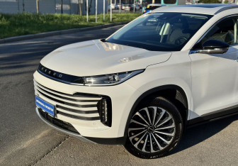 Подержанный автомобиль Exeed TXL 2023 года (4 фото)