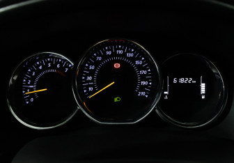 Подержанный автомобиль Renault Sandero 2020 года (12 фото)