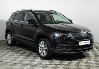 Подержанный автомобиль Skoda Karoq 2021 года (3 фото)