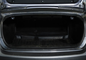 Подержанный автомобиль Kia Magentis 2009 года (29 фото)