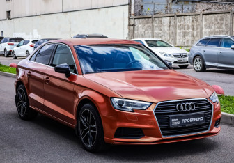 Подержанный автомобиль Audi A3 Sedan 2017 года (4 фото)