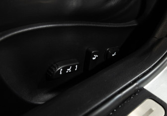 Подержанный автомобиль Infiniti G Sedan 2008 года (22 фото)