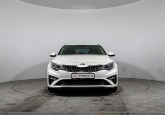 Подержанный автомобиль Kia Optima Sedan 2018 года (2 фото)