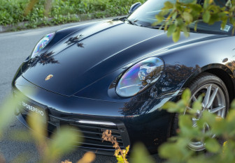 Подержанный автомобиль Porsche 911 Coupe 2021 года (21 фото)