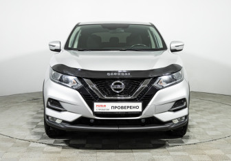 Подержанный автомобиль Nissan Qashqai 2019 года (2 фото)