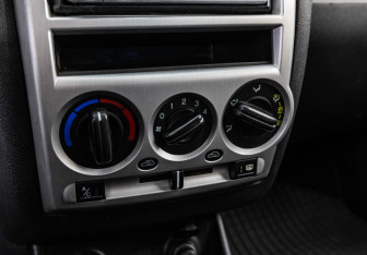 Подержанный автомобиль Hyundai Getz 2007 года (13 фото)