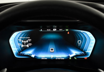 Подержанный автомобиль Geely Tugella 2023 года (27 фото)