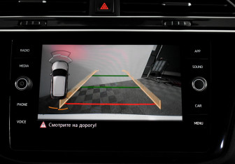 Подержанный автомобиль Volkswagen Tiguan 2020 года (17 фото)