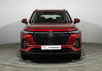 Подержанный автомобиль Changan CS35PLUS 2023 года (2 фото)