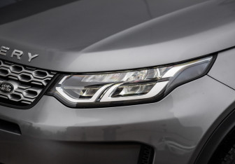 Подержанный автомобиль Land Rover Discovery Sport 2020 года (11 фото)