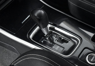 Подержанный автомобиль Mitsubishi Outlander 2019 года (11 фото)
