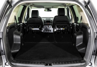 Подержанный автомобиль Land Rover Freelander 2010 года (26 фото)