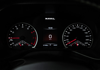 Подержанный автомобиль Haval Jolion 2024 года (12 фото)