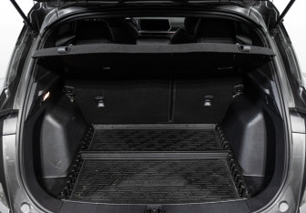 Подержанный автомобиль Geely Coolray 2023 года (21 фото)