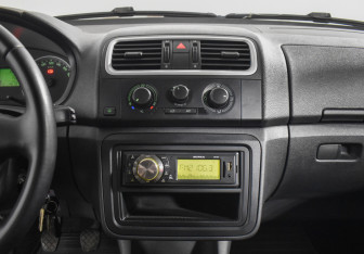 Подержанный автомобиль Skoda Fabia Wagon 2008 года (15 фото)