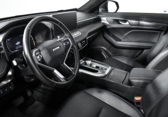 Подержанный автомобиль Haval Jolion 2024 года (9 фото)
