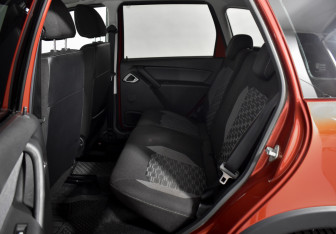 Подержанный автомобиль LADA (ВАЗ) Granta Wagon 2021 года (12 фото)