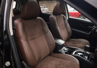 Подержанный автомобиль Nissan X-Trail 2021 года (25 фото)