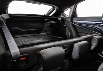 Подержанный автомобиль Geely Tugella 2024 года (31 фото)