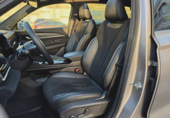 Подержанный автомобиль Geely Monjaro 2024 года (13 фото)