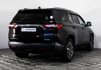 Подержанный автомобиль Chevrolet Traverse 2018 года (5 фото)