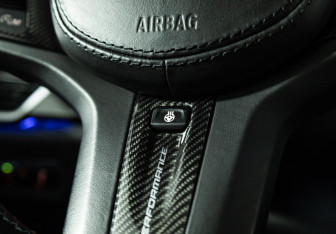 Подержанный автомобиль BMW X6 M 2021 года (16 фото)