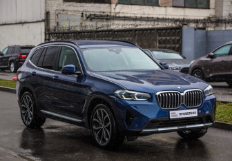 Подержанный автомобиль BMW X3 2021 года (4 фото)