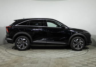 Подержанный автомобиль Haval F7 2024 года (4 фото)
