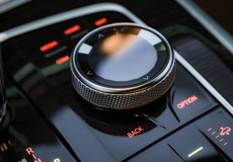 Подержанный автомобиль BMW X7 2019 года (22 фото)