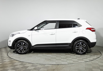 Подержанный автомобиль Hyundai Creta 2017 года (8 фото)