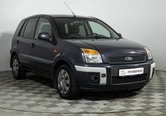 Подержанный автомобиль Ford Fusion 2011 года (3 фото)