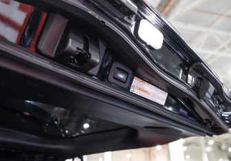 Подержанный автомобиль Toyota Land Cruiser Suv 2019 года (27 фото)